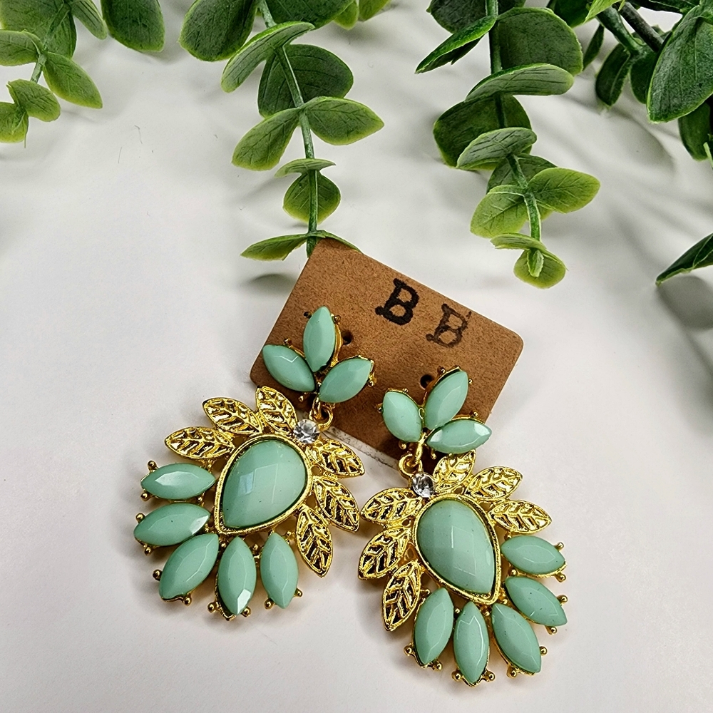 Mint & Gold Earrings
